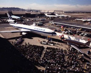 Livraison du premier MD-11. Photo: McDonnell Douglas.