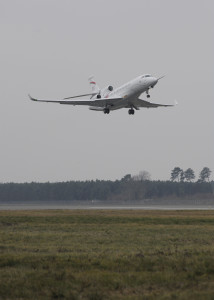 Vol inaugural du Falcon 8X. Photo: Dassault Aviation - V. Almansa. 