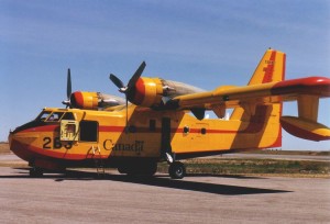 Canadair CL-215.