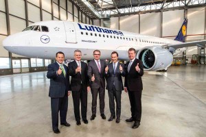 Livraison du premier Airbus A320neo. Photo: Airbus.