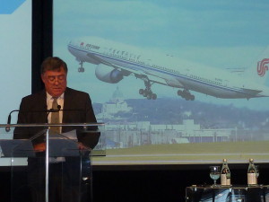 James C. Cherry, pdg d'Aéroports de Montréal. Photo: Philippe Cauchi.